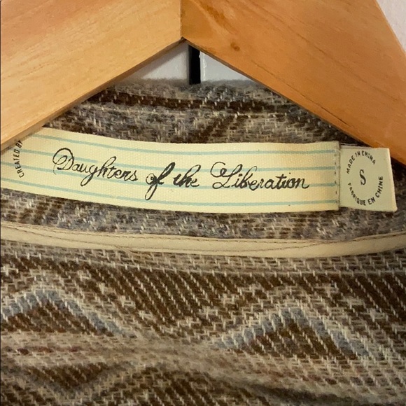 Western Navajo Coat by Daughters of the Liberation - Picture 4 of 12